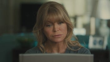 Goldie Hawn Hilariously Fails at Facebook in 'Snatched' First Look