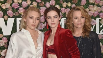 EXCLUSIVE: Lea Thompson Ready to Revive Her '90s Sitcom 'Caroline in the City': 'That Would Be Awesome!'