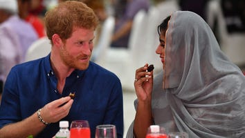 Prince Harry Meets With Singapore Muslim Community, Pays Tribute to Victims of London Bridge Terror Attack
