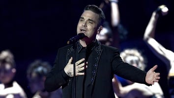 Robbie Williams Breaks Down in Tears While Dedicating Song to Manchester Victims - Watch!
