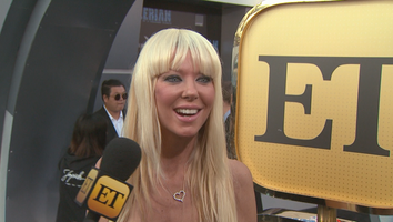 Tara Reid Hits Red Carpet With a Whole New Look -- See Her Striking 'Do