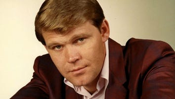 Glen Campbell Will Be Honored With CMT Special Featuring Blake Shelton and Reba McEntire