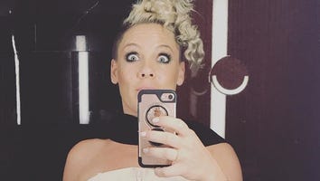 Pink Pumps Breast Milk and Takes a Selfie While Traveling in London