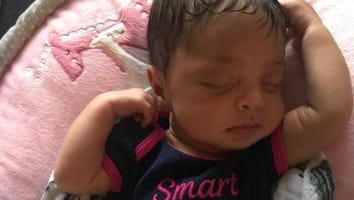 Serena Williams' Newborn Daughter Adorably Flexes Her Muscles in Her Sleep: 'Biceps'