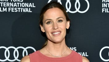 Jennifer Garner Channels Her Inner 'Band Geek' While Back in Texas for College Football Game -- Watch!
