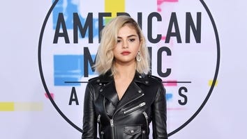 Selena Gomez Goes Blonde for the American Music Awards -- See Her Bangin' New 'Do!