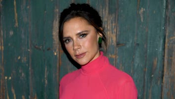Victoria Beckham Gives Strangers Fashion Advice for $2 in NYC -- Watch!