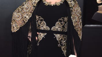 Kelly Clarkson on Carrying a White Rose to Support Time's Up at GRAMMY Awards (Exclusive)