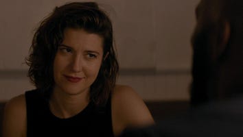 'All About Nina' Trailer: Mary Elizabeth Edwards Drinks, Does Stand-up and Falls for Common