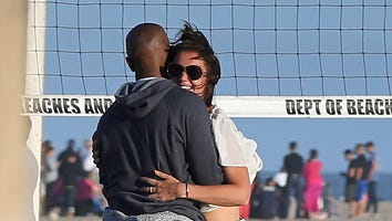 Katie Holmes and Jamie Foxx Enjoy Rare PDA-Filled Beach Date: Pic