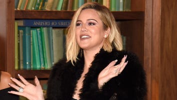 Khloe Kardashian Shares Pic of Baby True in a Unicorn Headband -- and Ariana Grande Approves!