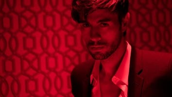 Enrique Iglesias Gets a Giggle From His Daughter While Imitating a Whale: Watch!