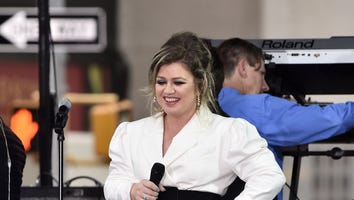 Watch Kelly Clarkson and Savannah Guthrie's Daughters Become BFFs During Singer's 'Today' Performance
