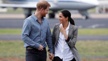 Meghan Markle and Prince Harry Go Casual During Day 2 of Australian Royal Tour