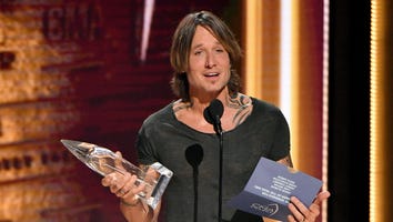 Keith Urban and Nicole Kidman Can't Stop Crying as He Wins Entertainer of the Year at 2018 CMA Awards