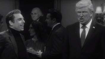 Alec Baldwin, Matt Damon, Ben Stiller and Robert De Niro Team Up for 'SNL' Christmas Cold Open