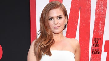 Isla Fisher Is Already Slaying 2019 With New Blonde Hair