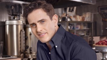 NKOTB’s Joey McIntyre on Feeling His Late Dad & ‘Biggest Fan’ Thomas’ Spirit for ‘Waitress’ Debut (Exclusive)
