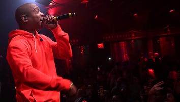 Ja Rule Leads Fans In Cursing Him Out Mid-Concert Over Fyre Festival Debacle