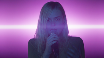 Watch Elle Fanning Sing in 'Teen Spirit' Trailer