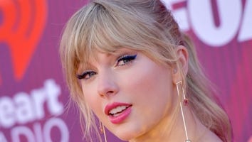 Taylor Swift Debuts Fun Pink Hair at 2019 iHeartRadio Music Awards