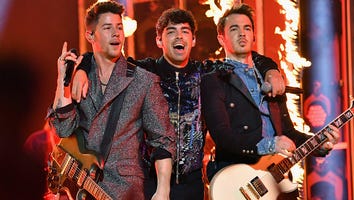 Nick Jonas Gives Wife Priyanka a Sweet Kiss During Jonas Brothers' Performance at 2019 Billboard Music Awards