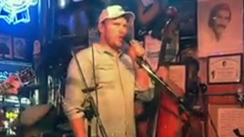 Chris Pratt Makes Surprise Appearance at Nashville Bars to Sing Country Classics
