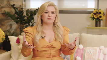 Kelly Clarkson Reveals Health Scare Just 1 Week After Appendix Burst