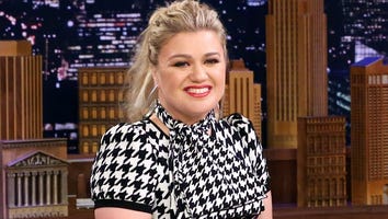 Kelly Clarkson Opens Up About Encouraging Taylor Swift to Re-Record Her Songs