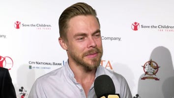 Derek Hough Teases Magical 'Holidays With the Houghs' Special With Sister Julianne (Exclusive)