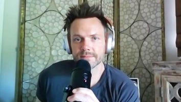 Joel McHale on Why Everyone’s OBSESSED With ‘Tiger King’