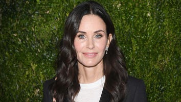 Courteney Cox Is Binge-Watching 'Friends' During Quarantine