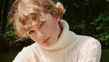 Taylor Swift Releases New Album 'Folklore'