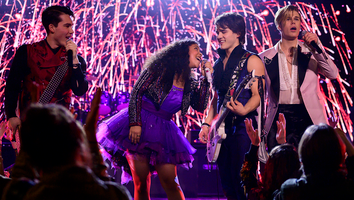 'Julie and the Phantoms': What's Next After That Devilish Cliffhanger? Creators Tease Season 2 (Exclusive)