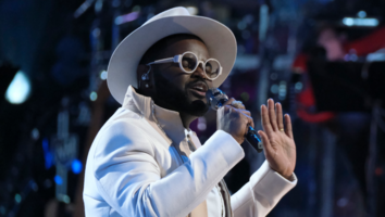 'The Voice': John Holiday Flaunts His Range With Beyoncé 'Halo' Cover