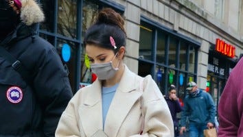 Selena Gomez's Slouchy Winter Coat is Perfect for 2022