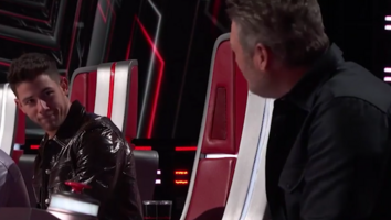 'The Voice': Nick Jonas Gets Blocked By 'Bully' Blake Shelton Over Gean Garcia's Stunning Audition