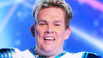 Mark McGrath on Why He Chose to Honor His Late Father on ‘The Masked Singer’ (Exclusive)