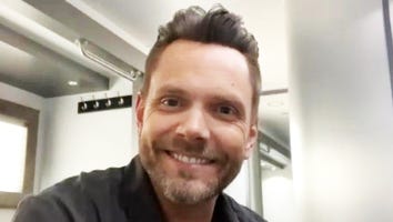 Watch Joel McHale Hilariously Put His Own ‘Crime Scene Kitchen’ Skills to the Test