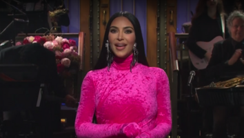 'SNL': Kim Kardashian Makes Hosting Debut With Hilarious Jabs at Her Sisters, Kanye West and O.J. Simpson