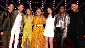 'The Voice': Kelly Clarkson and Her Team Surprise John Legend With a Stunning Performance