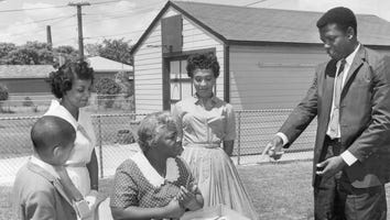 Sidney Poitier's 'Raisin in the Sun' Co-Star Stephen Perry Recalls How He Inspired on Set (Exclusive)