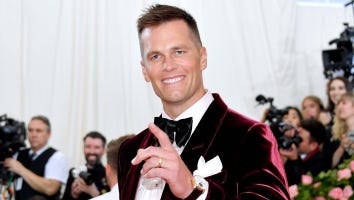Tom Brady Jokes About His 'Bad Parenting' While Letting His Kids Jump Off a Yacht