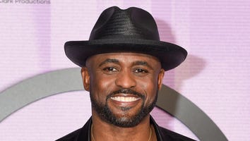 2022 American Music Awards - Red Carpet Arrivals