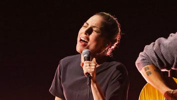 Makeup-Free Lady Gaga Sings 'Hold My Hand' During Last-Minute Oscars Performance