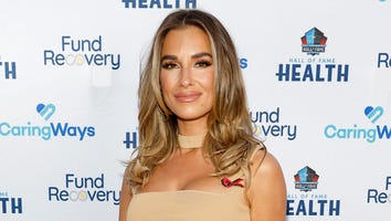 Jessie James Decker's Sister Sparks Heated Debate After She's Asked to Clean Up After Her Kid on a Flight