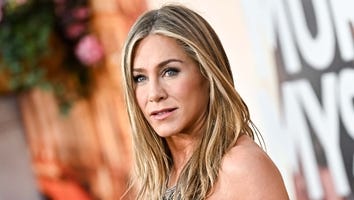 Jennifer Aniston Reveals How Her Parents Affected Her Relationships and Who She's Currently Sleeping With