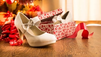 Zappos Early-Early Black Friday Sale: Save Up to 50% on Footwear, Clothing, Handbags and More