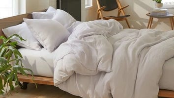 Brooklinen's Biggest Sale of the Year Ends Tonight — Save Up to 45% on Best-Selling Bedding