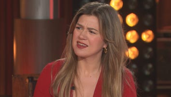 'Kelly Clarkson: Songs and Stories' First Look